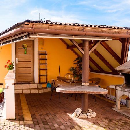 Chatka Elegant Besenova Ngoại thất bức ảnh